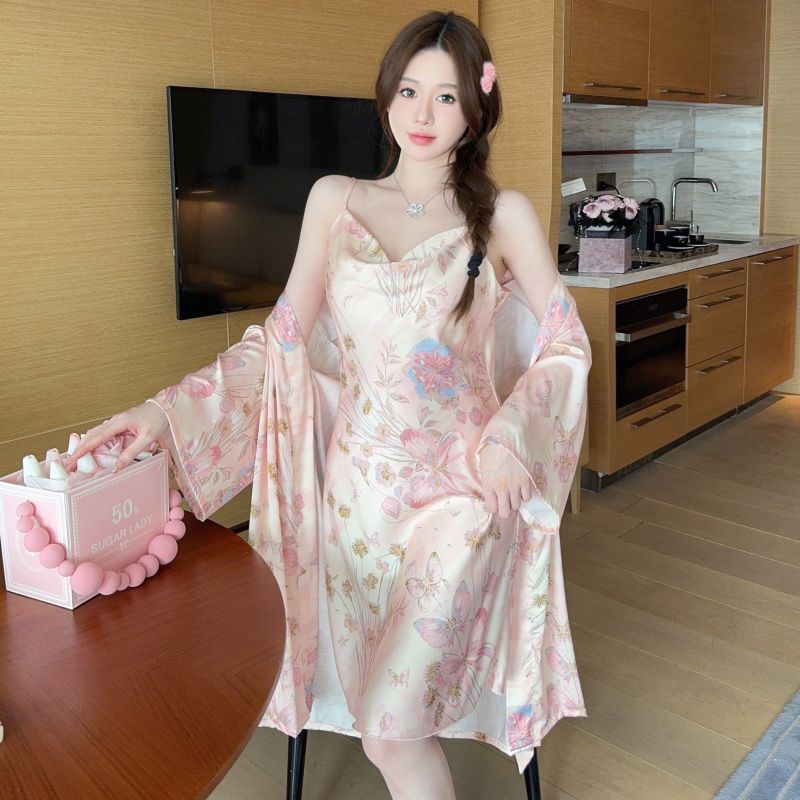 Высококачественный комплект из – обзор и цена Robe Silk Women