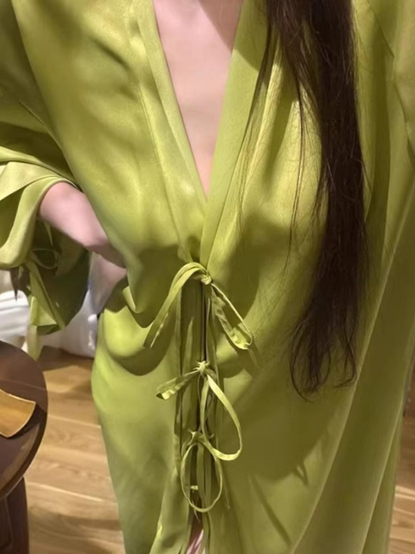 Легкий кардиган-халат из ледян – обзор и цена Robe Silk Women